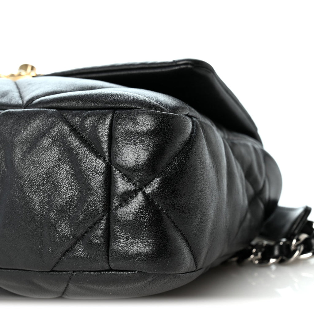 Lambskin Quilted Medium Chanel 19 Flap Black
