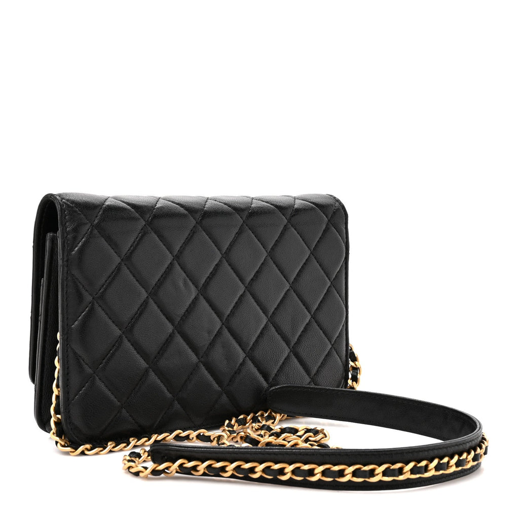 Lambskin Quilted Infinity Wallet On Chain WOC Black