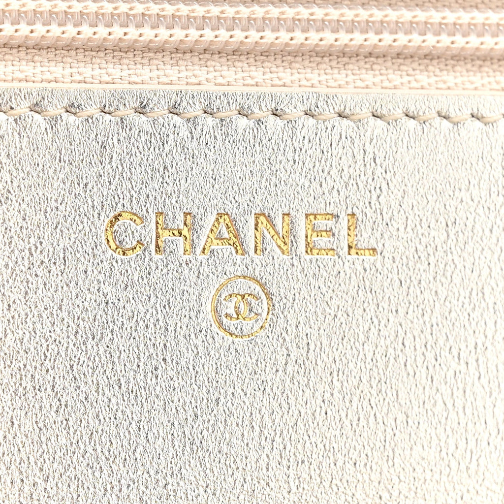 Gradient Metallic Lambskin Quilted Like A Wallet Wallet On Chain WOC Gold Pink