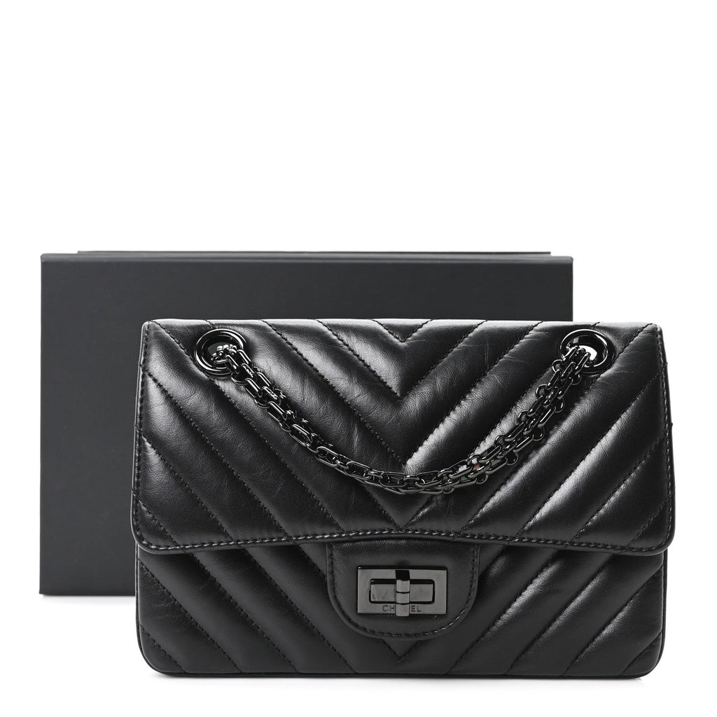 Aged Calfskin Chevron Quilted 2.55 Reissue Mini Flap So Black