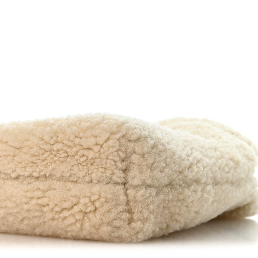 Shearling Quilted Mini Chanel 22 Ecru