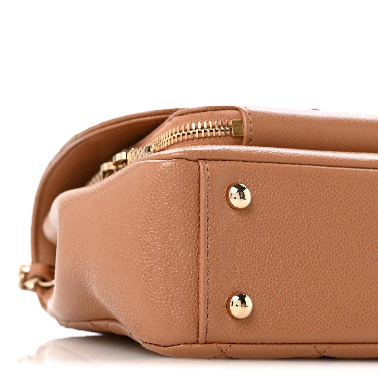 Caviar Quilted Medium Business Affinity Flap Brown