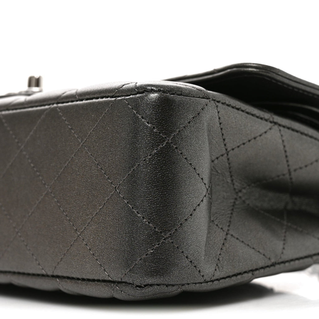 Metallic Lambskin Quilted Medium Double Flap Anthracite