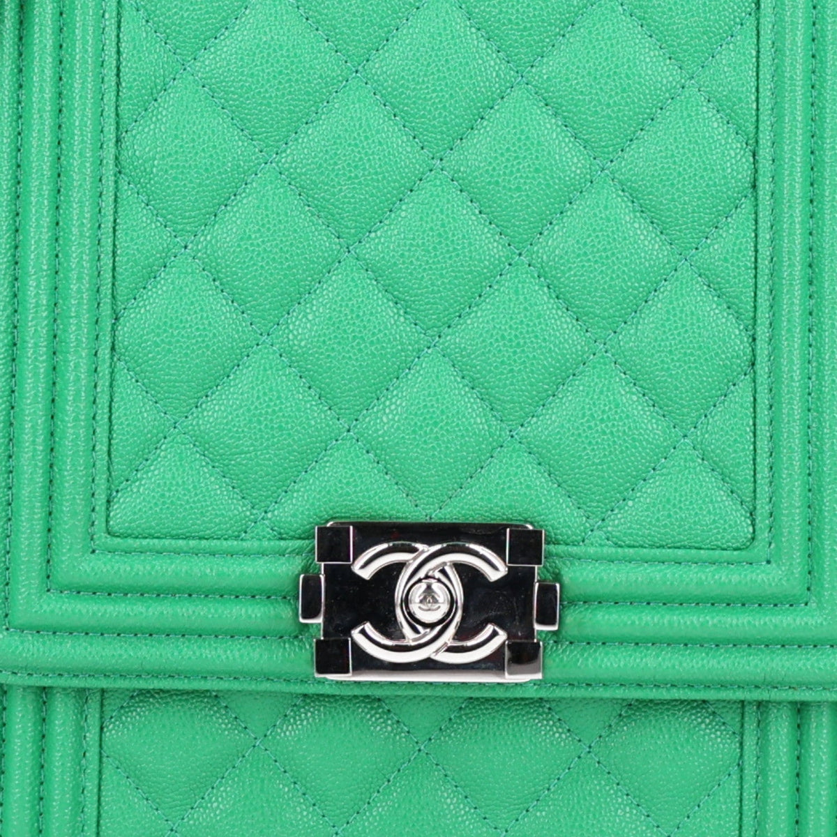 Caviar Quilted North South Boy Flap Green