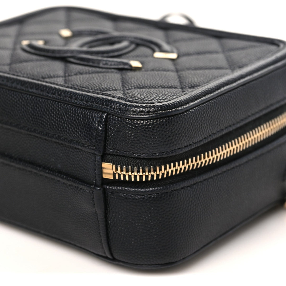 Caviar Quilted Small CC Filigree Vanity Case Black