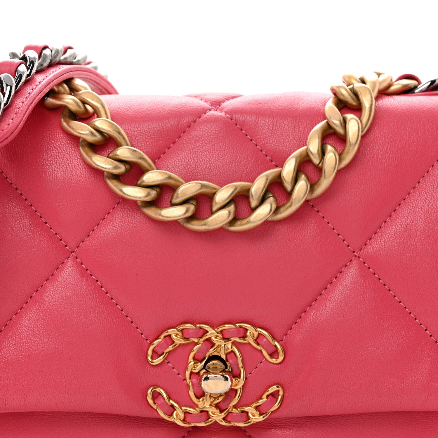 Lambskin Quilted Medium Chanel 19 Flap Light Pink