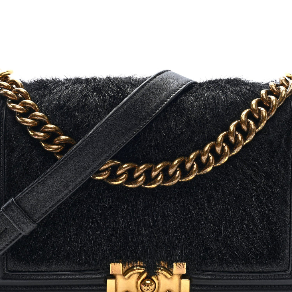 Goat Hair Medium Celtic Boy Flap Black