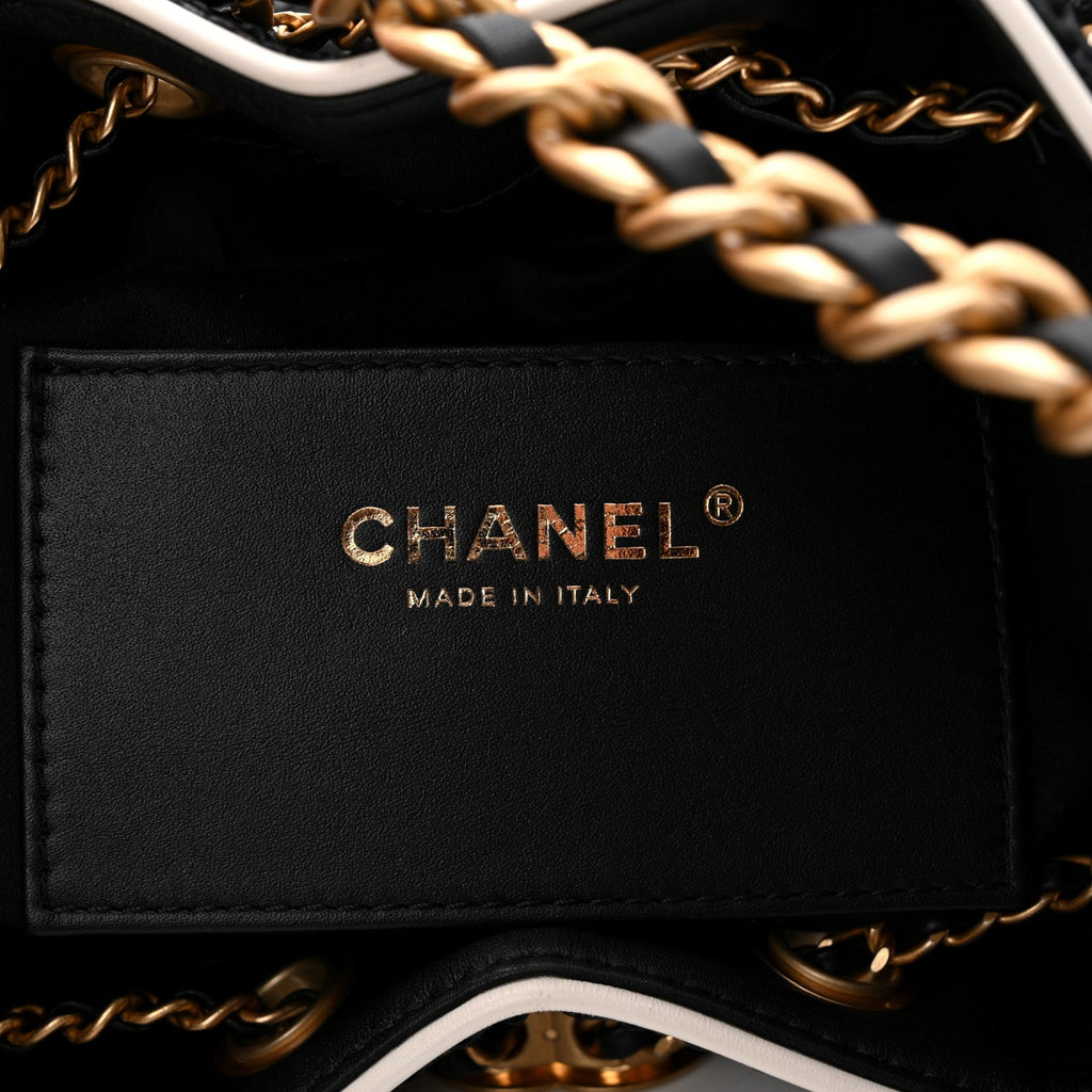 Braided Raffia Calfskin Small Chanel 25 Handbag Black White