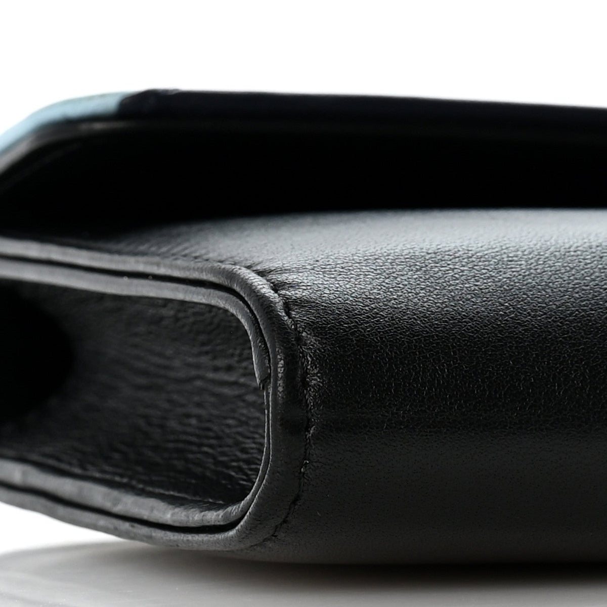 Lambskin Airlines Wallet On Chain WOC Blue Black Red
