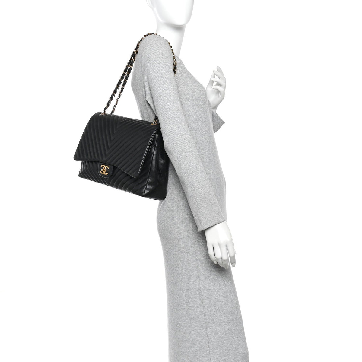 Lambskin Chevron Quilted Maxi Double Flap Black