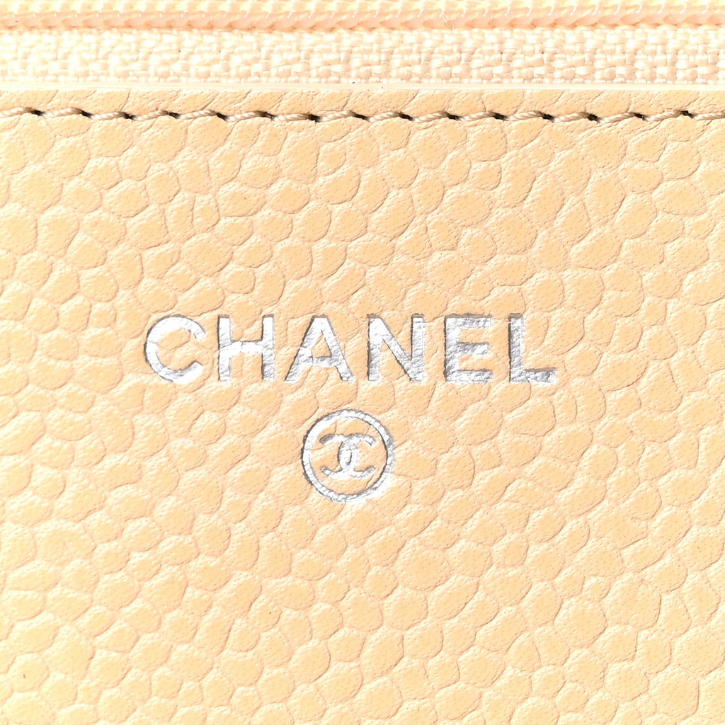 Caviar Quilted Wallet on Chain WOC Beige Clair