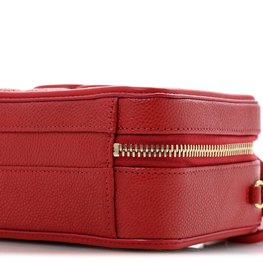 Caviar Quilted Small CC Filigree Vanity Case Red