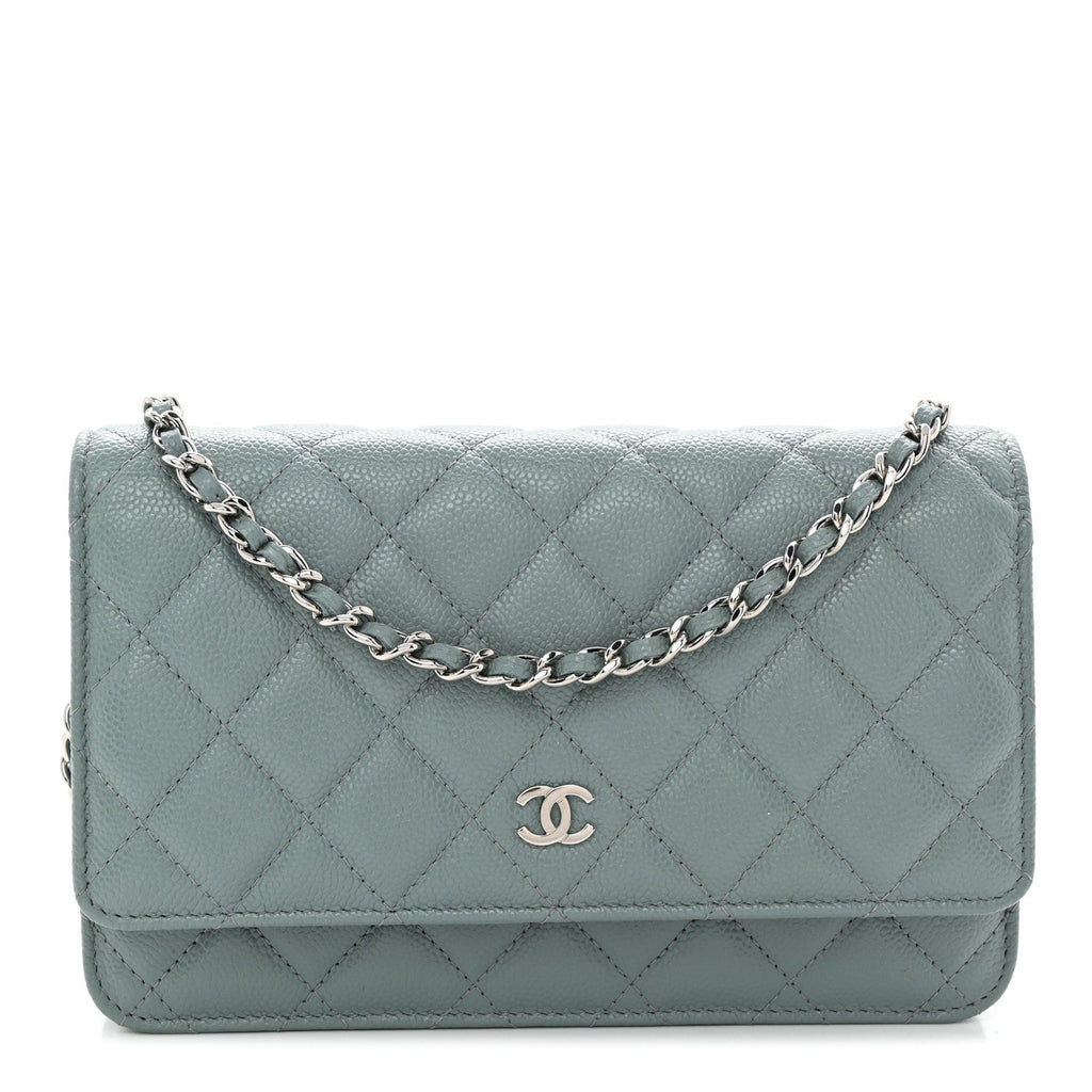 Caviar Quilted Wallet on Chain WOC Light Blue