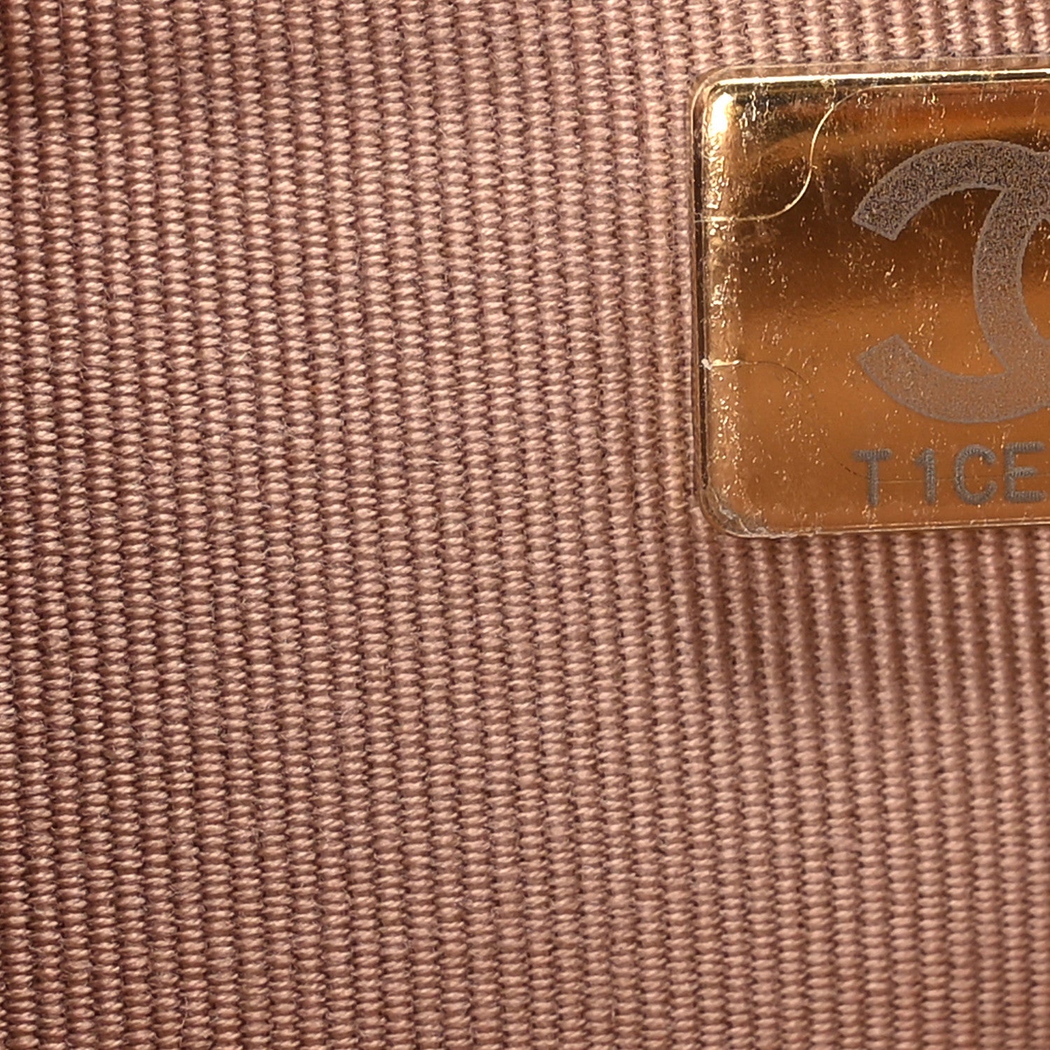 Caviar Quilted Wallet on Chain WOC Dark Beige