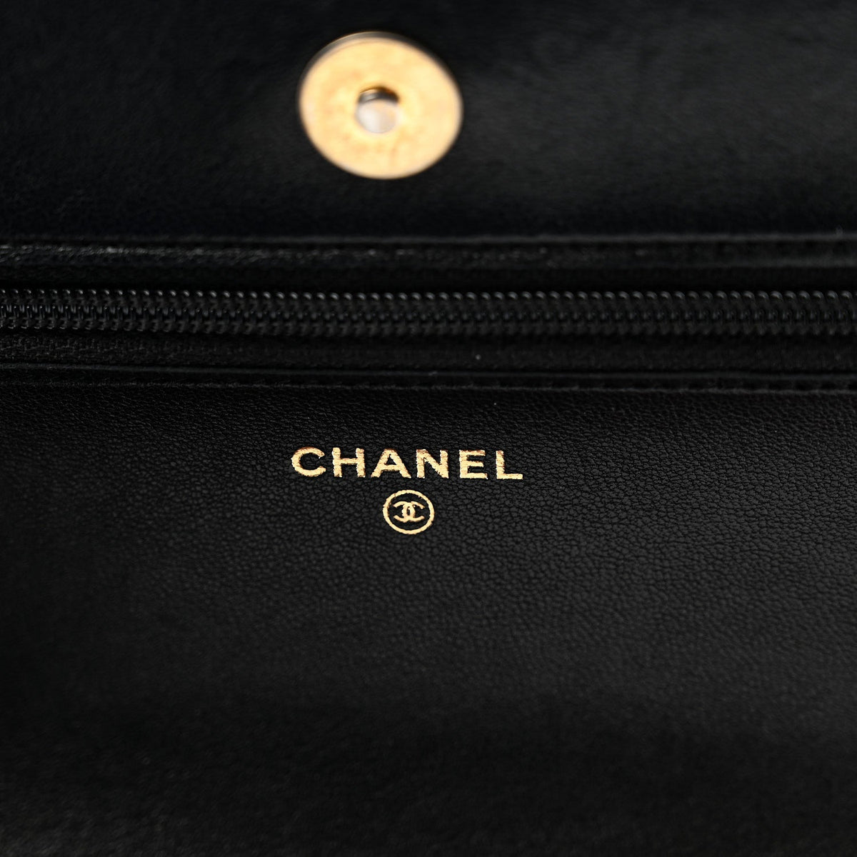 Lambskin Quilted Chanel 19 Wallet On Chain WOC Black