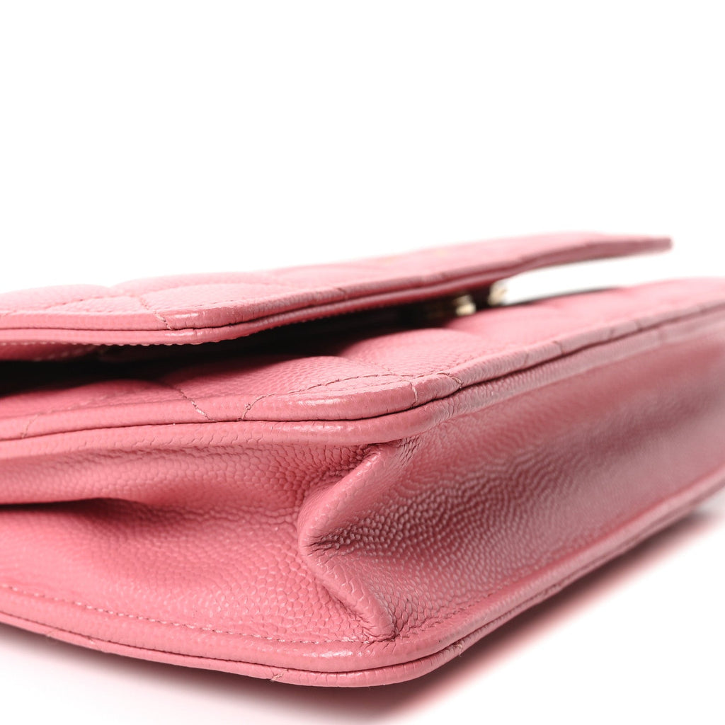 Caviar Quilted Wallet on Chain WOC Light Pink