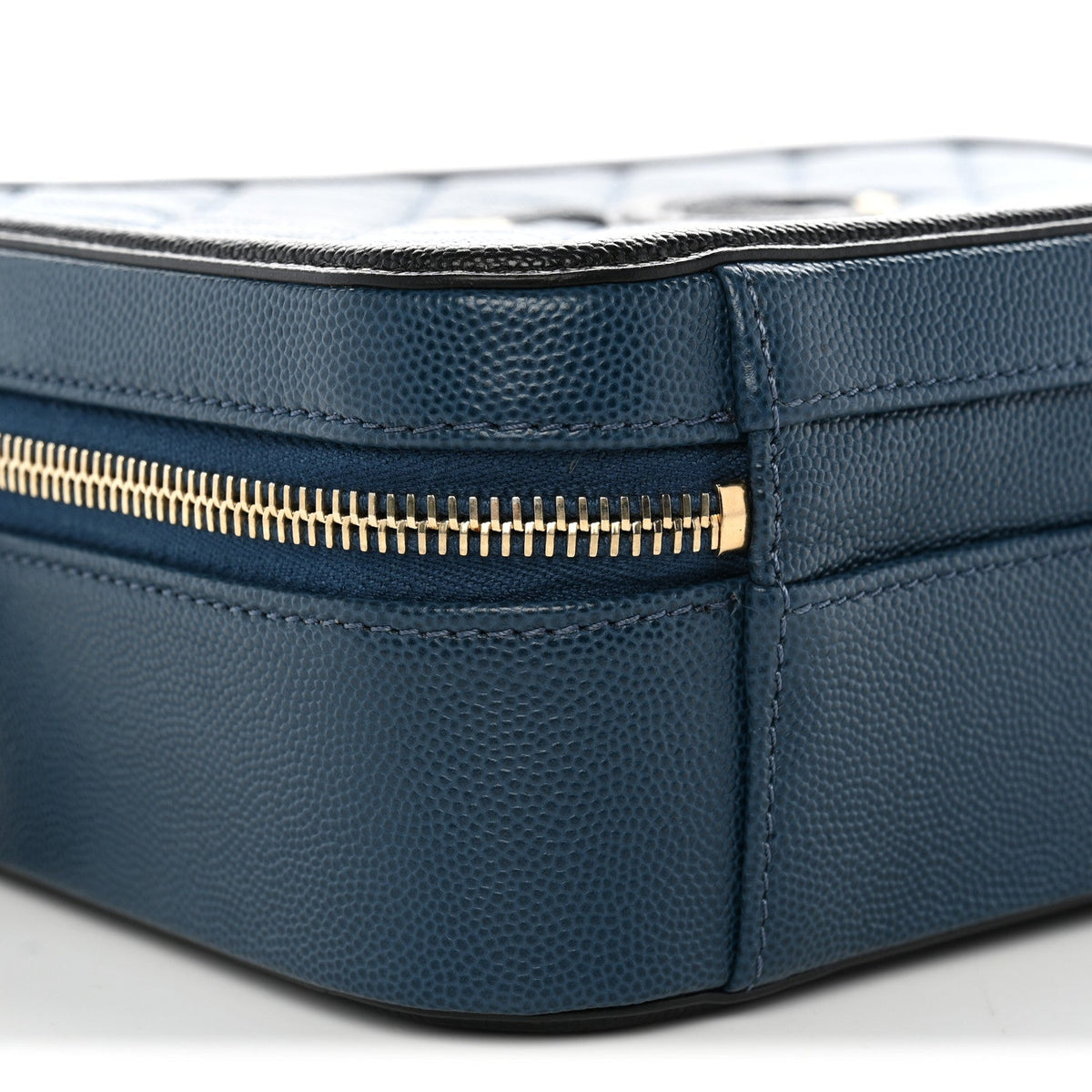 Caviar Quilted Medium CC Filigree Vanity Case Navy Black