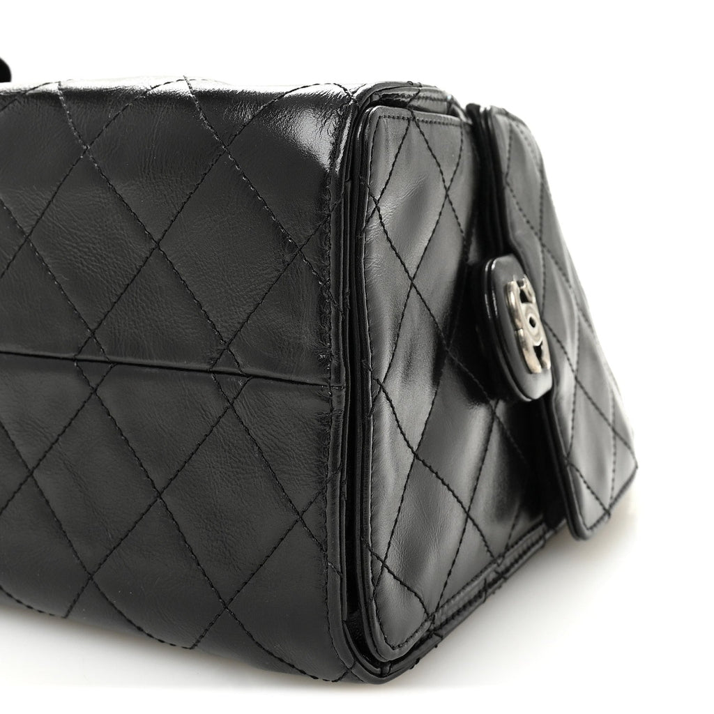Shiny Crumpled Calfskin Quilted Small Chanel 25 Handbag Black