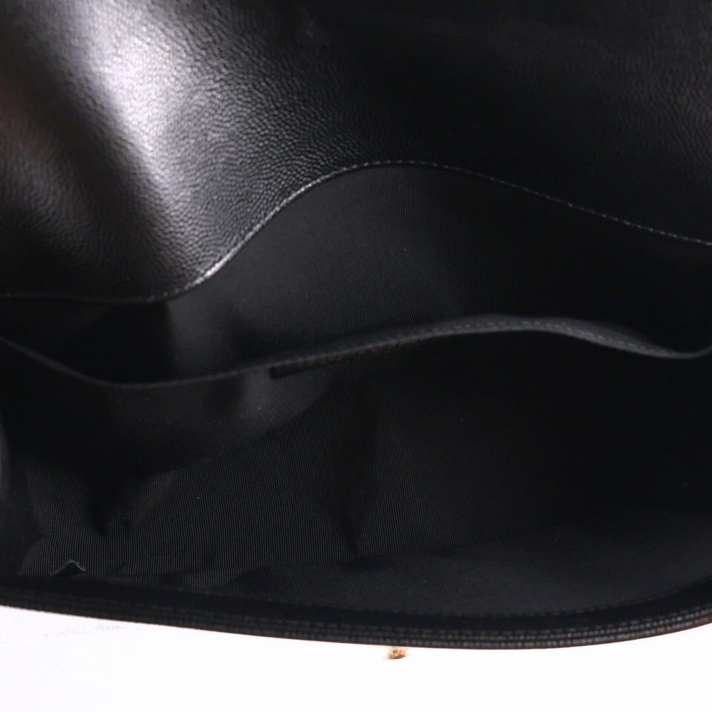 Caviar Quilted Medium Boy Flap Black