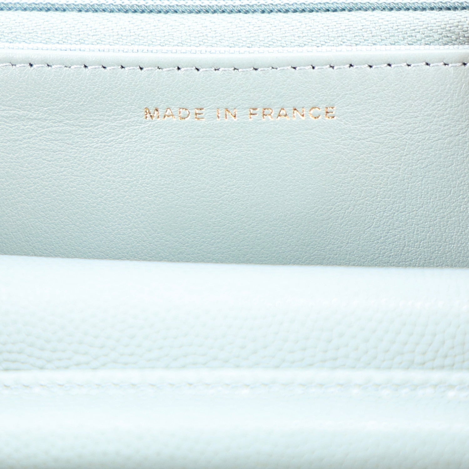 Caviar Quilted Wallet on Chain WOC Grey