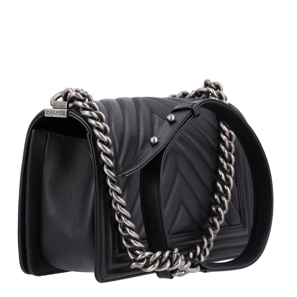 Lambskin Chevron Quilted Medium Boy Flap Black
