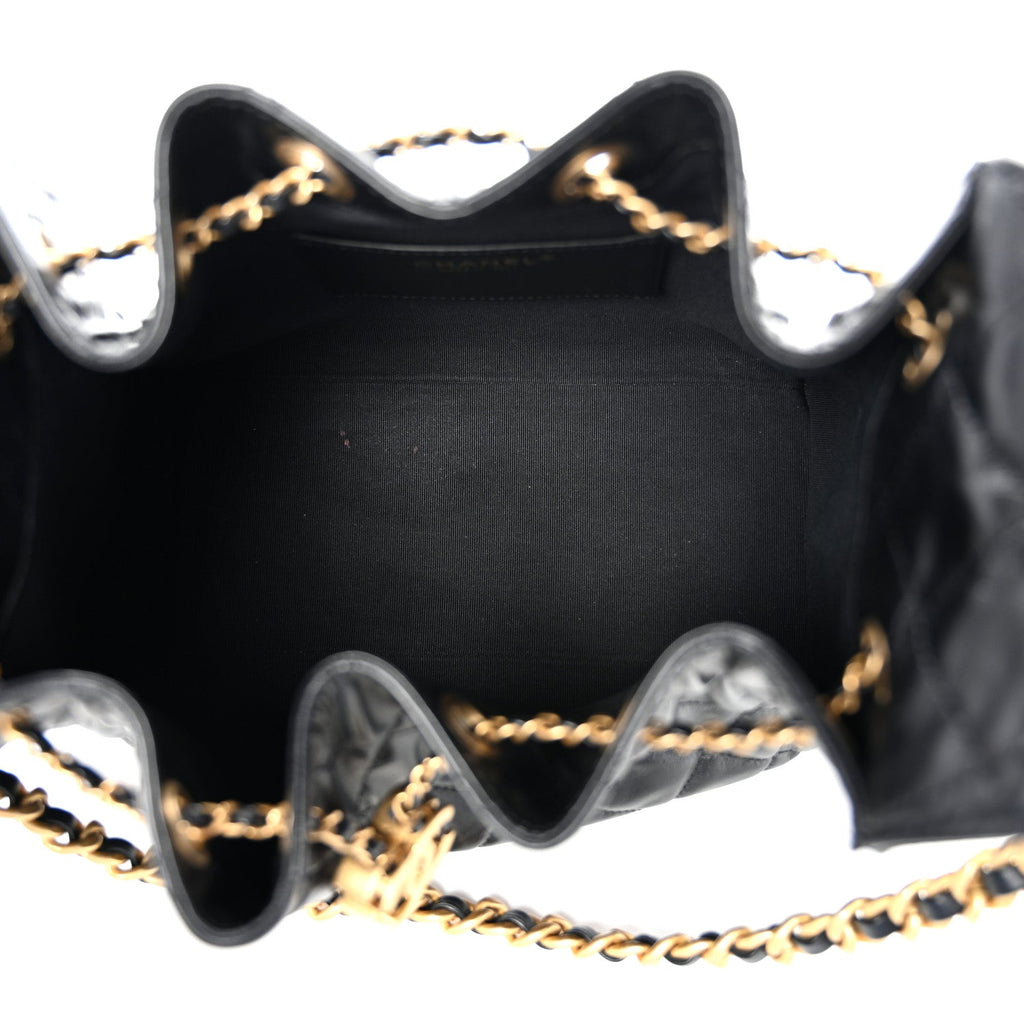 Shiny Crumpled Calfskin Quilted Small Chanel 25 Handbag Black