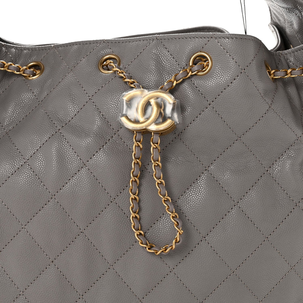 Caviar Quilted Medium Chanel 25 Handbag Dark Grey