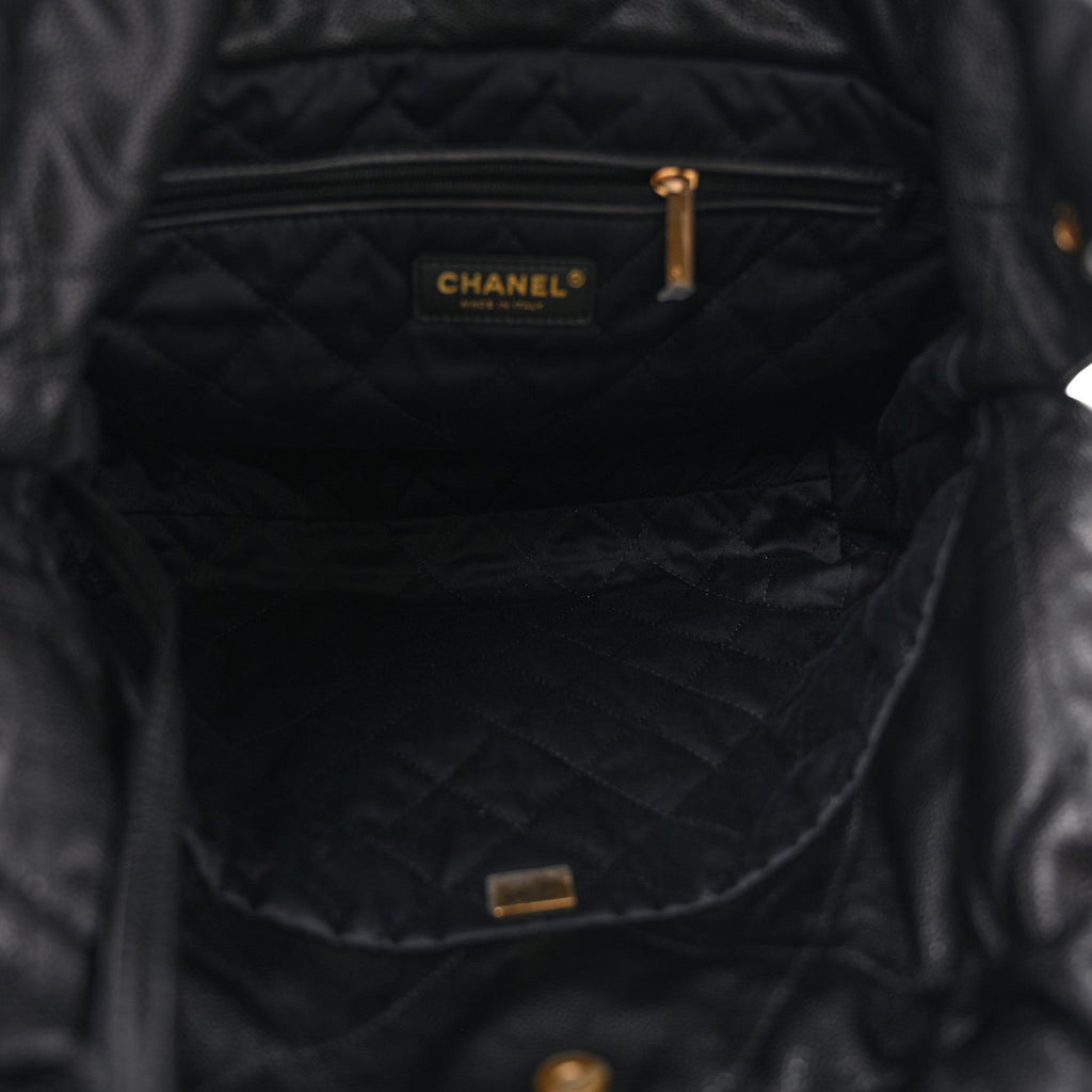Shiny Caviar Quilted Monochrome Small Chanel 22 Black