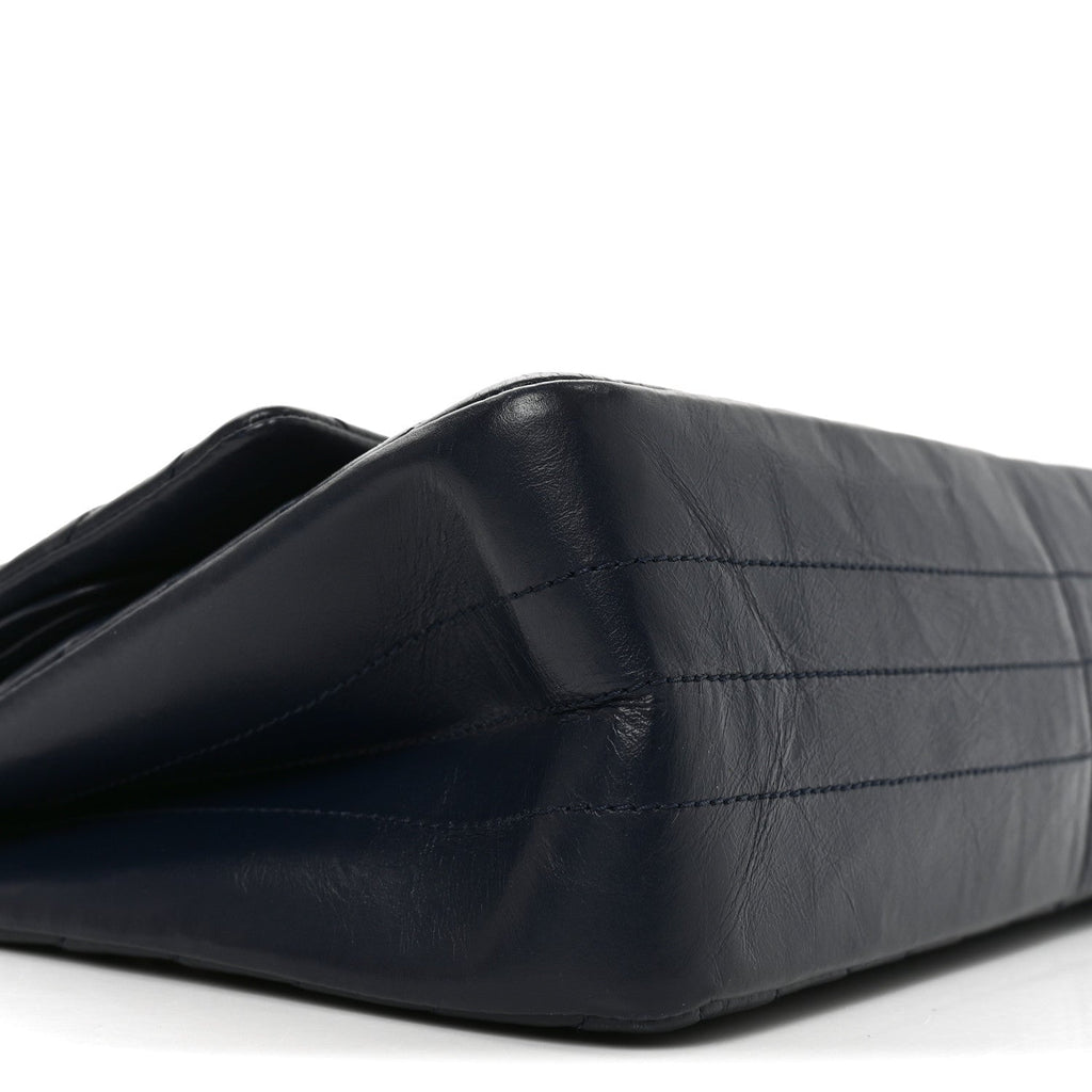 Aged Calfskin Chevron Quilted 2.55 Reissue 226 Flap Navy Blue