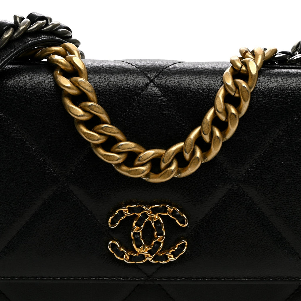 Goatskin Quilted Chanel 19 Wallet On Chain WOC Black