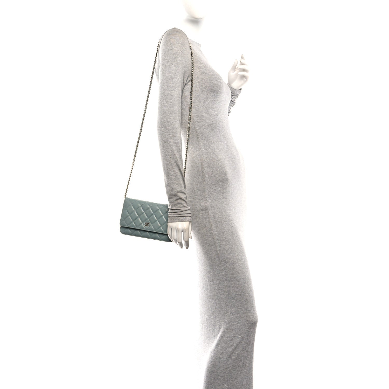 Caviar Quilted Wallet on Chain WOC Grey