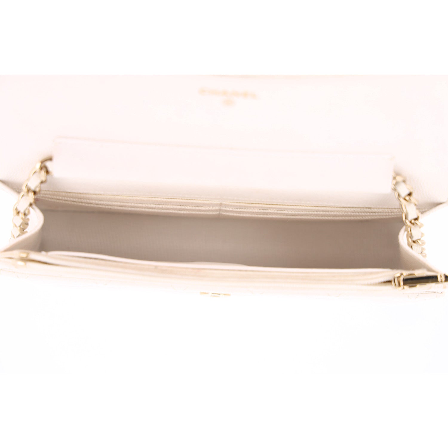 Caviar Quilted Wallet On Chain WOC White