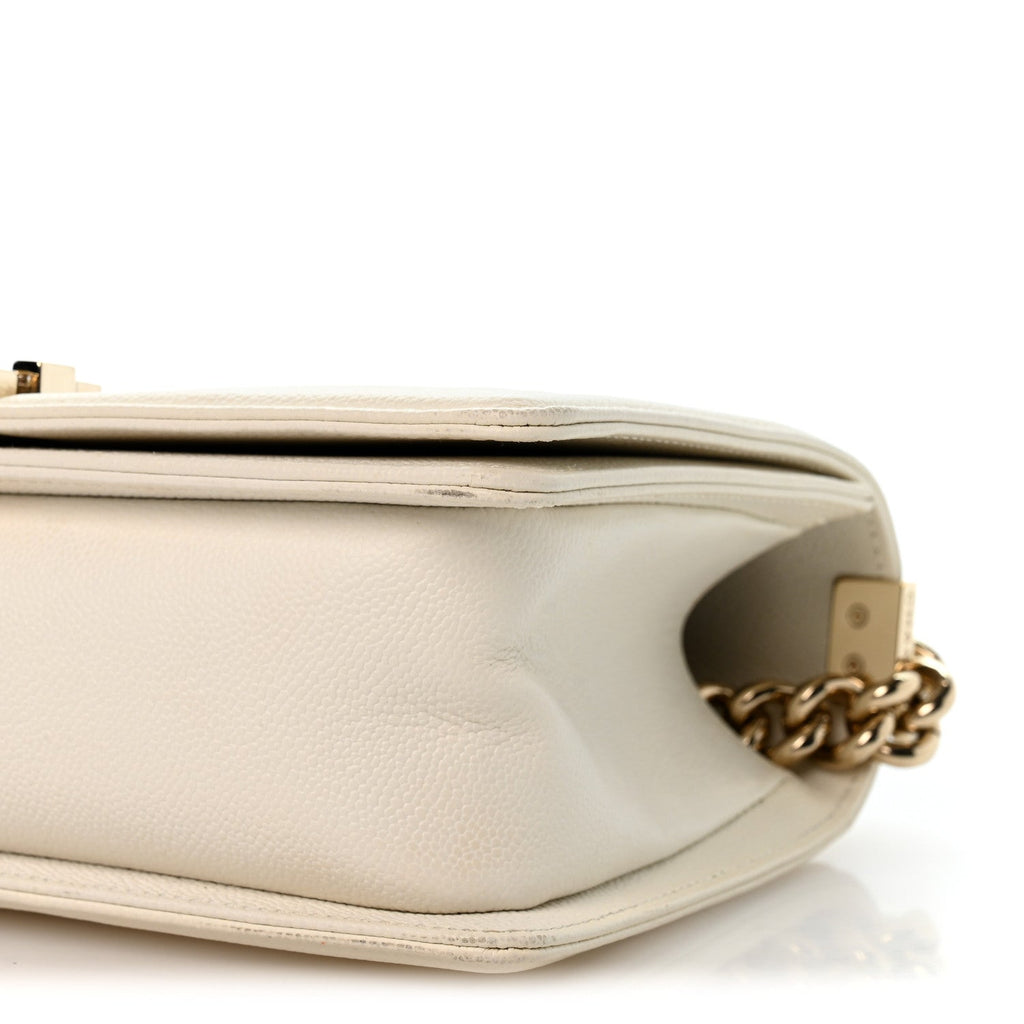 Caviar Quilted Medium Boy Flap White