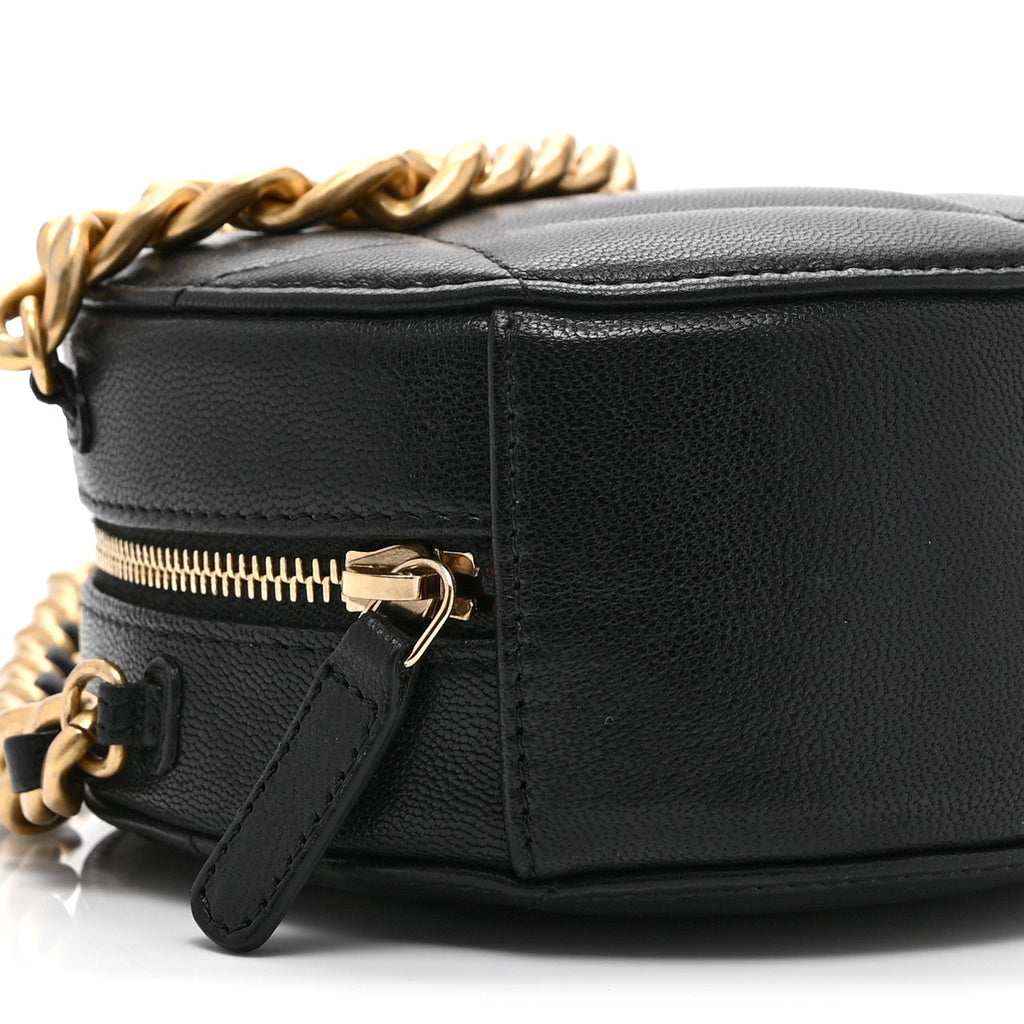 Shiny Goatskin Quilted Chanel 19 Round Clutch With Chain Black