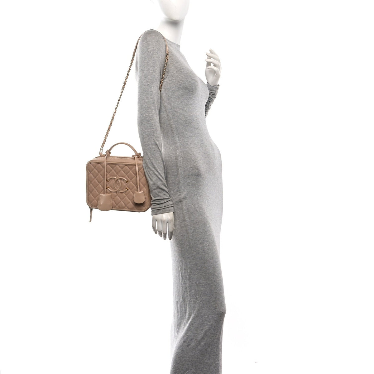 Caviar Quilted Large CC Filigree Vanity Case Beige