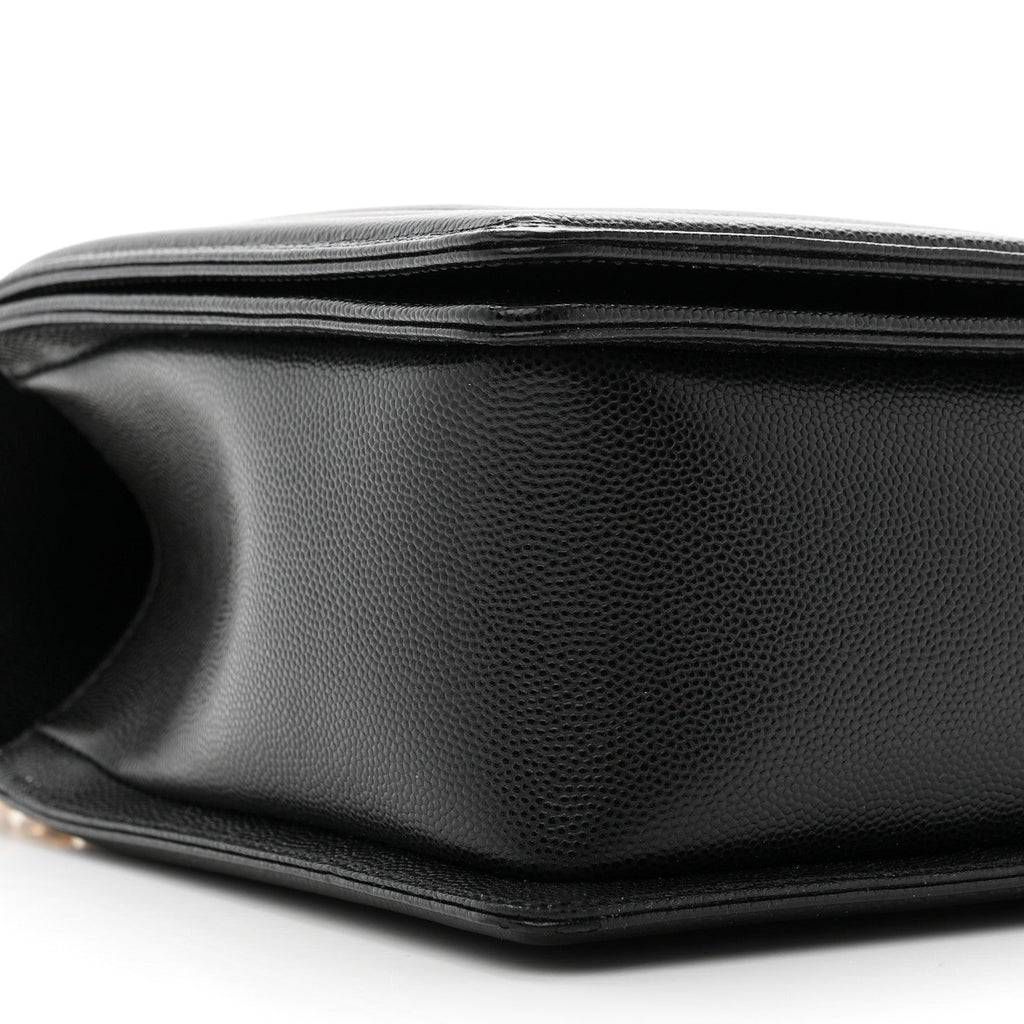 Caviar Quilted New Medium Boy Flap Black