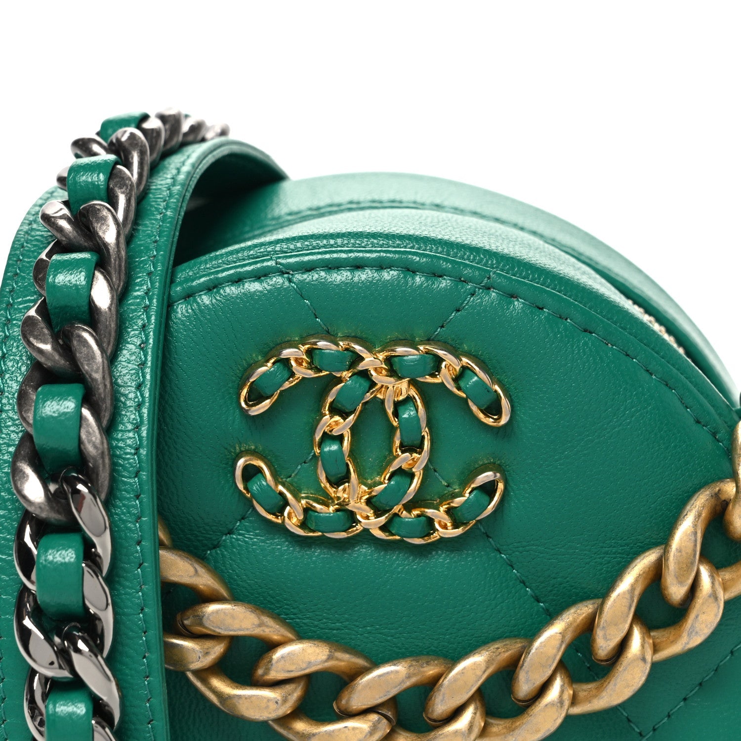 Lambskin Quilted Chanel 19 Round Clutch With Chain Green
