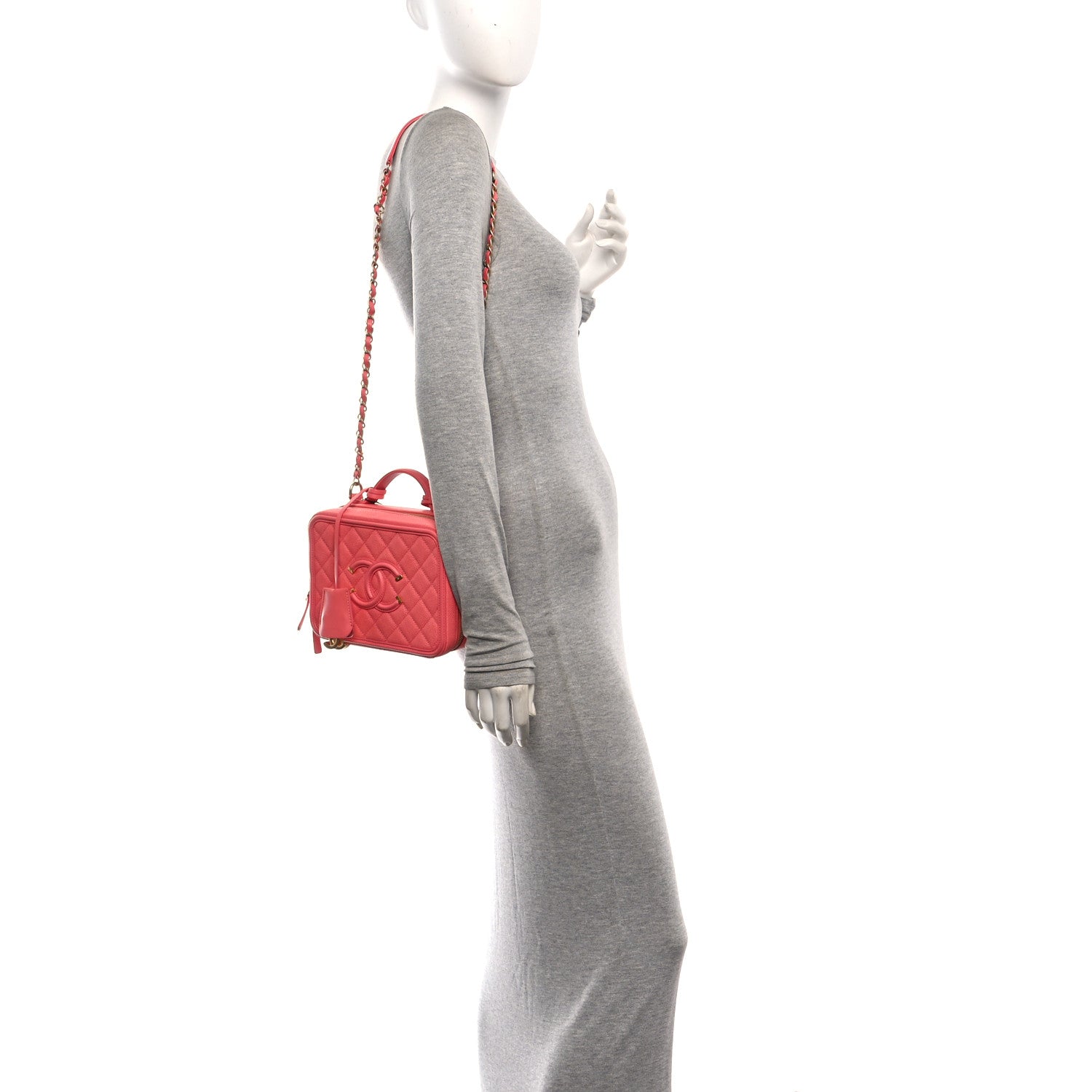 Caviar Quilted Medium CC Filigree Vanity Case Coral