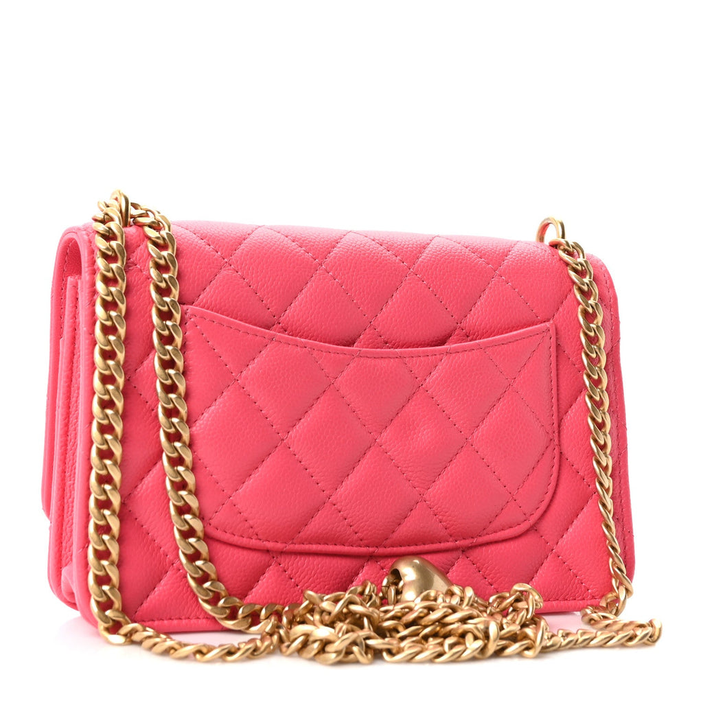 Caviar Quilted Sweetheart Wallet On Chain WOC Fuchsia