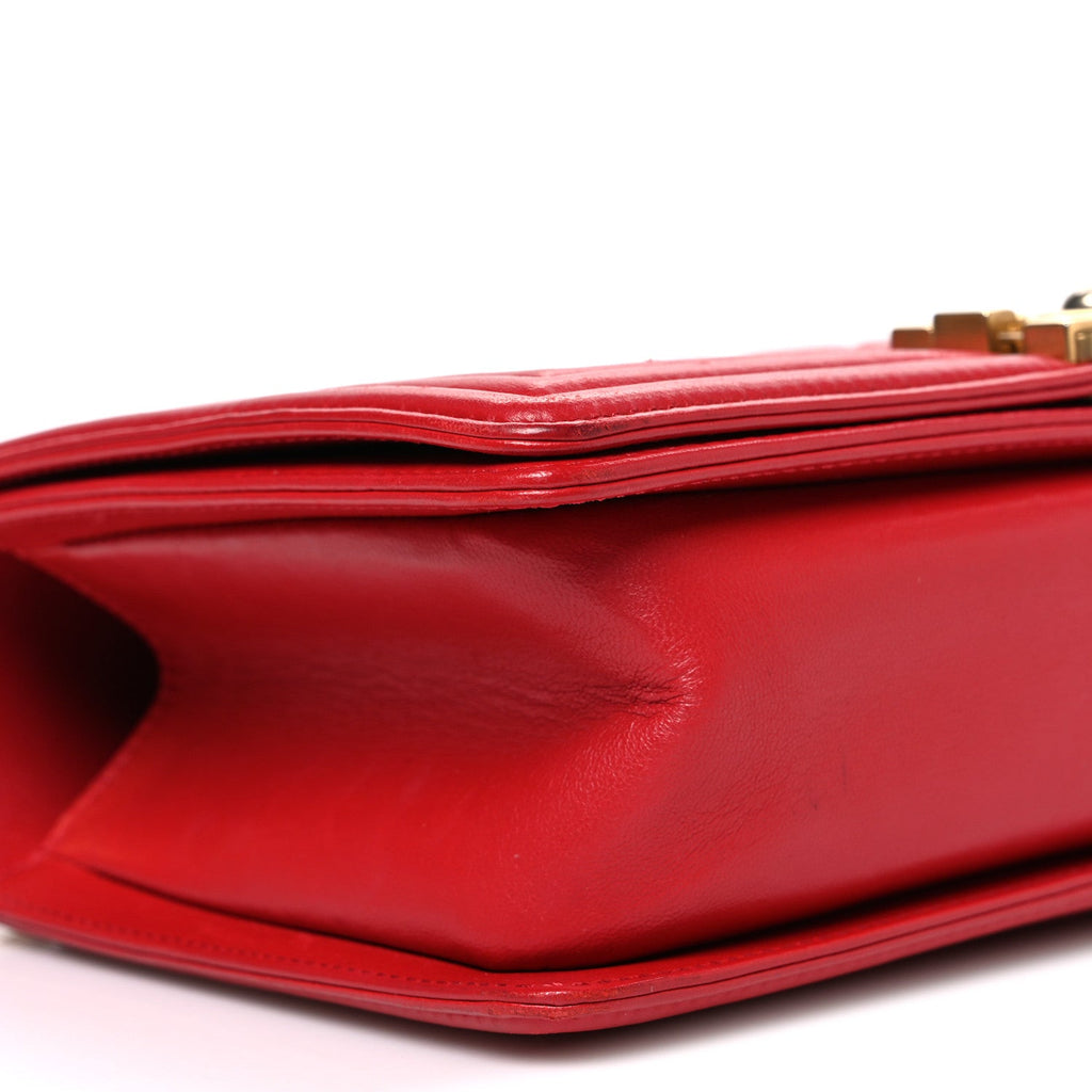 Lambskin Quilted Medium Boy Flap Red