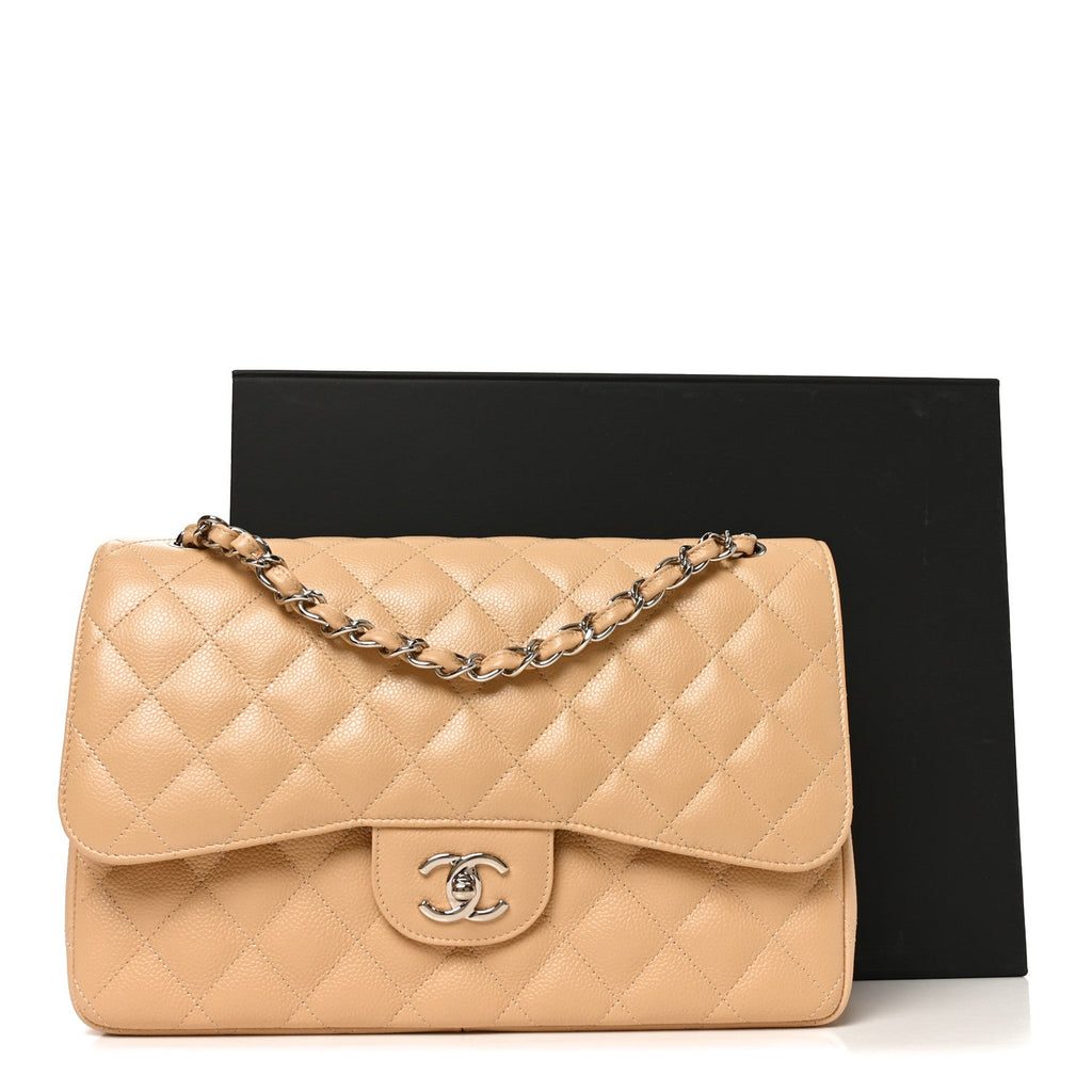 Caviar Quilted Jumbo Double Flap Beige Clair