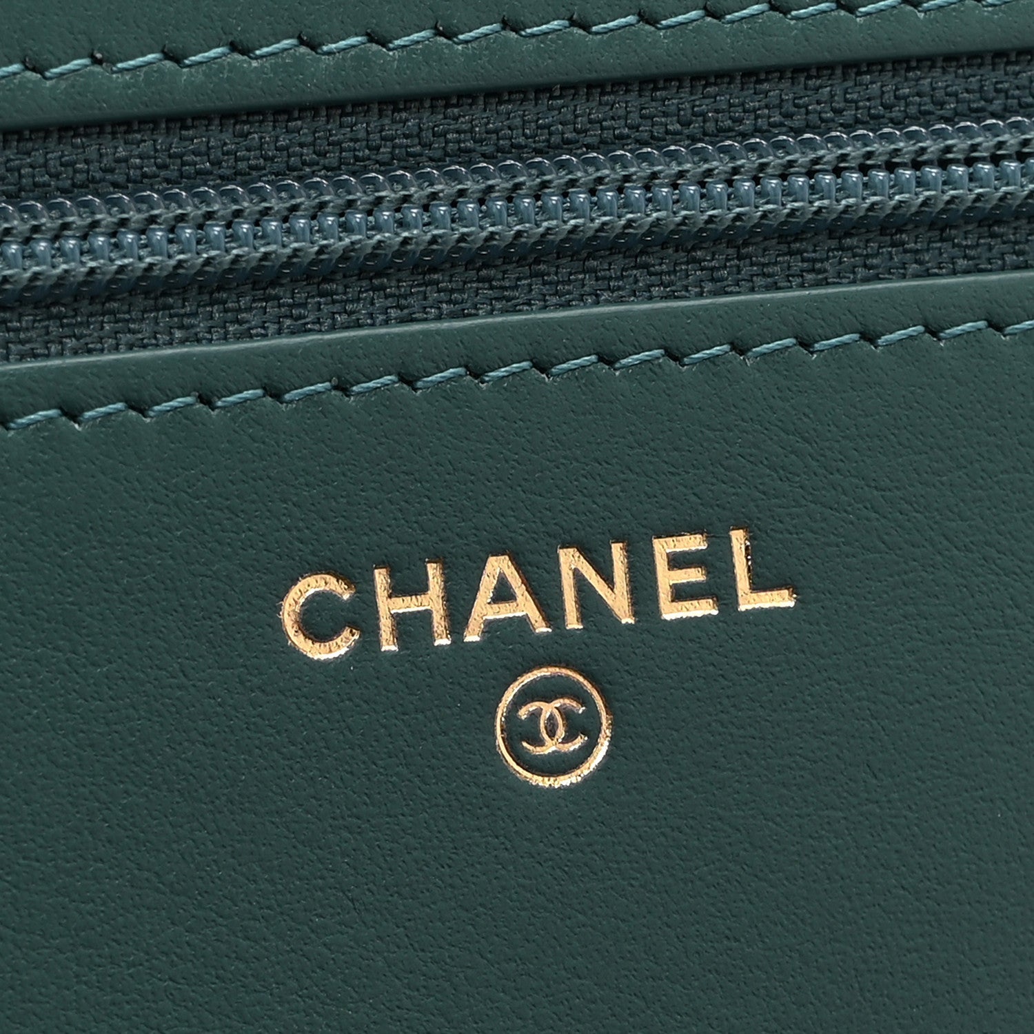 Calfskin Quilted Perfect FIt Wallet On Chain WOC Green