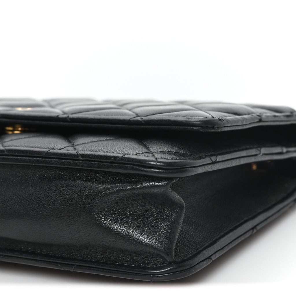 Lambskin Quilted Wallet On Chain WOC Black