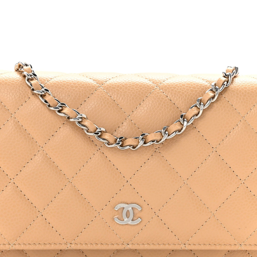 Caviar Quilted Wallet on Chain WOC Beige