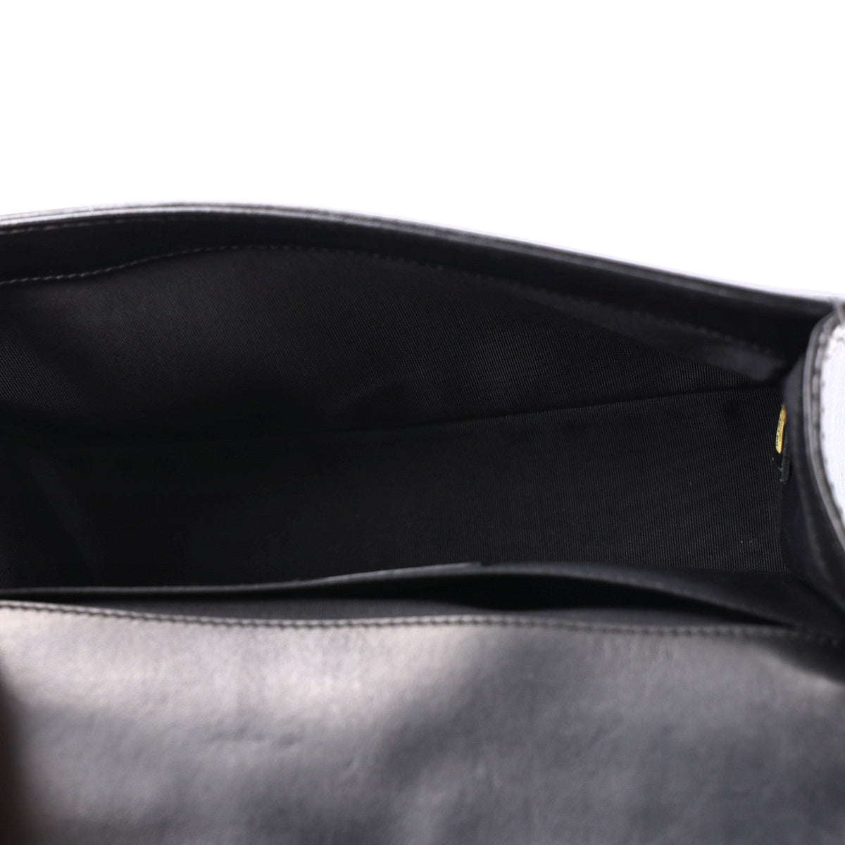 Lambskin Perforated Medium Boy Flap Black