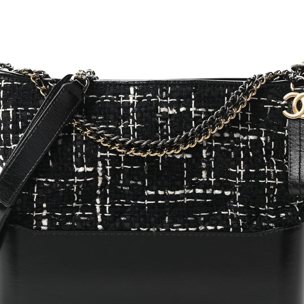 Tweed Calfskin Quilted Medium Gabrielle Hobo Black White