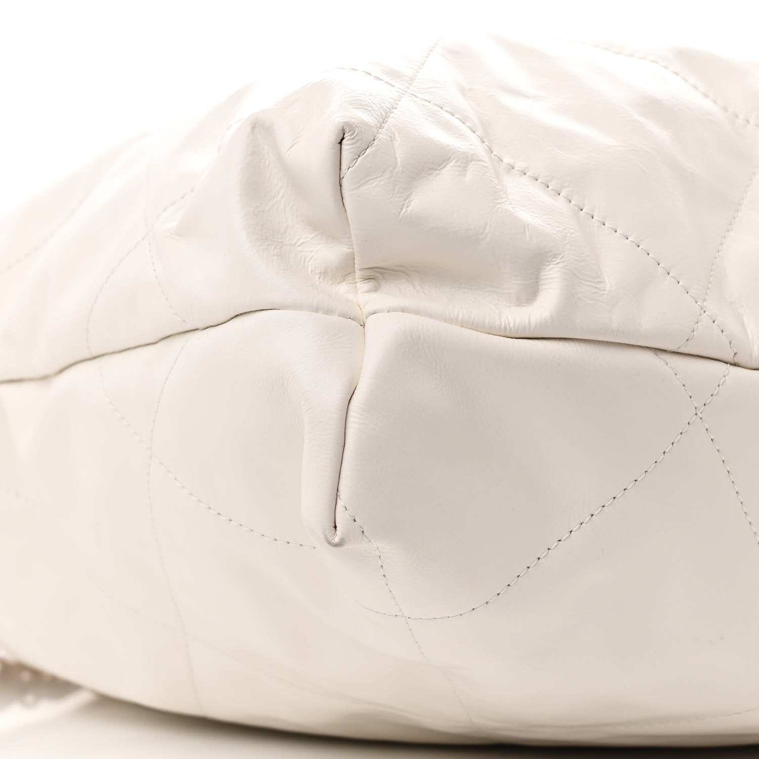 Shiny Calfskin Quilted Large Chanel 22 White Black