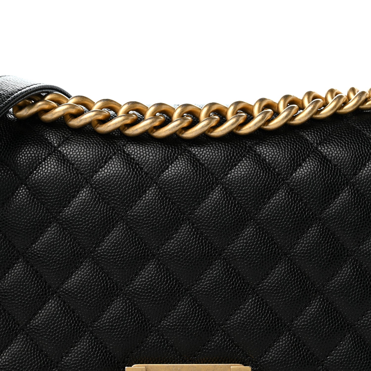 Caviar Quilted Medium Boy Flap Black