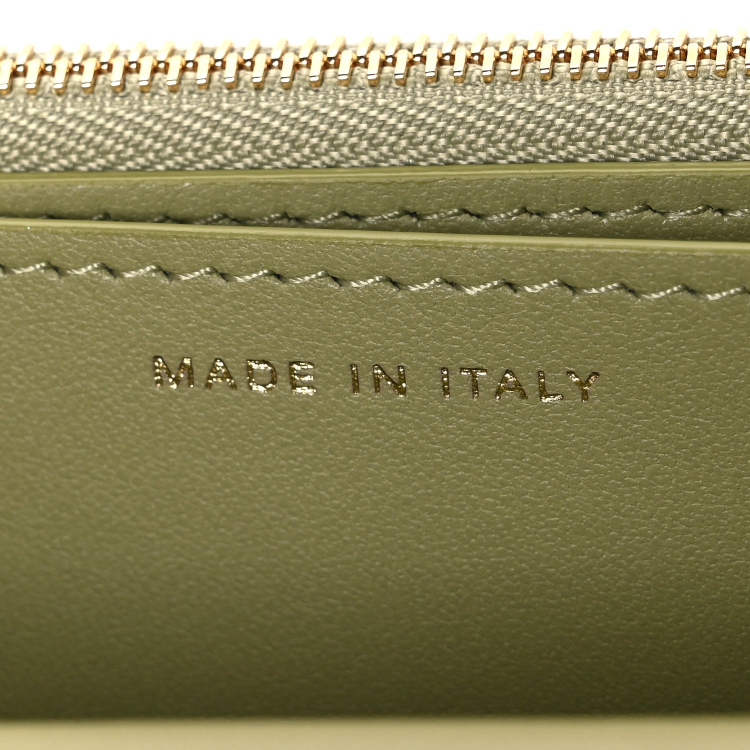 Calfskin Lizard Embossed Wallet On Chain WOC Green