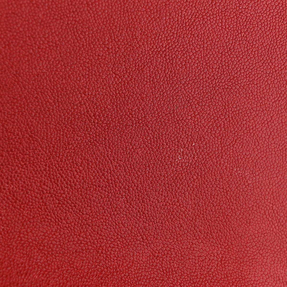 Caviar Quilted Medium Boy Flap Red